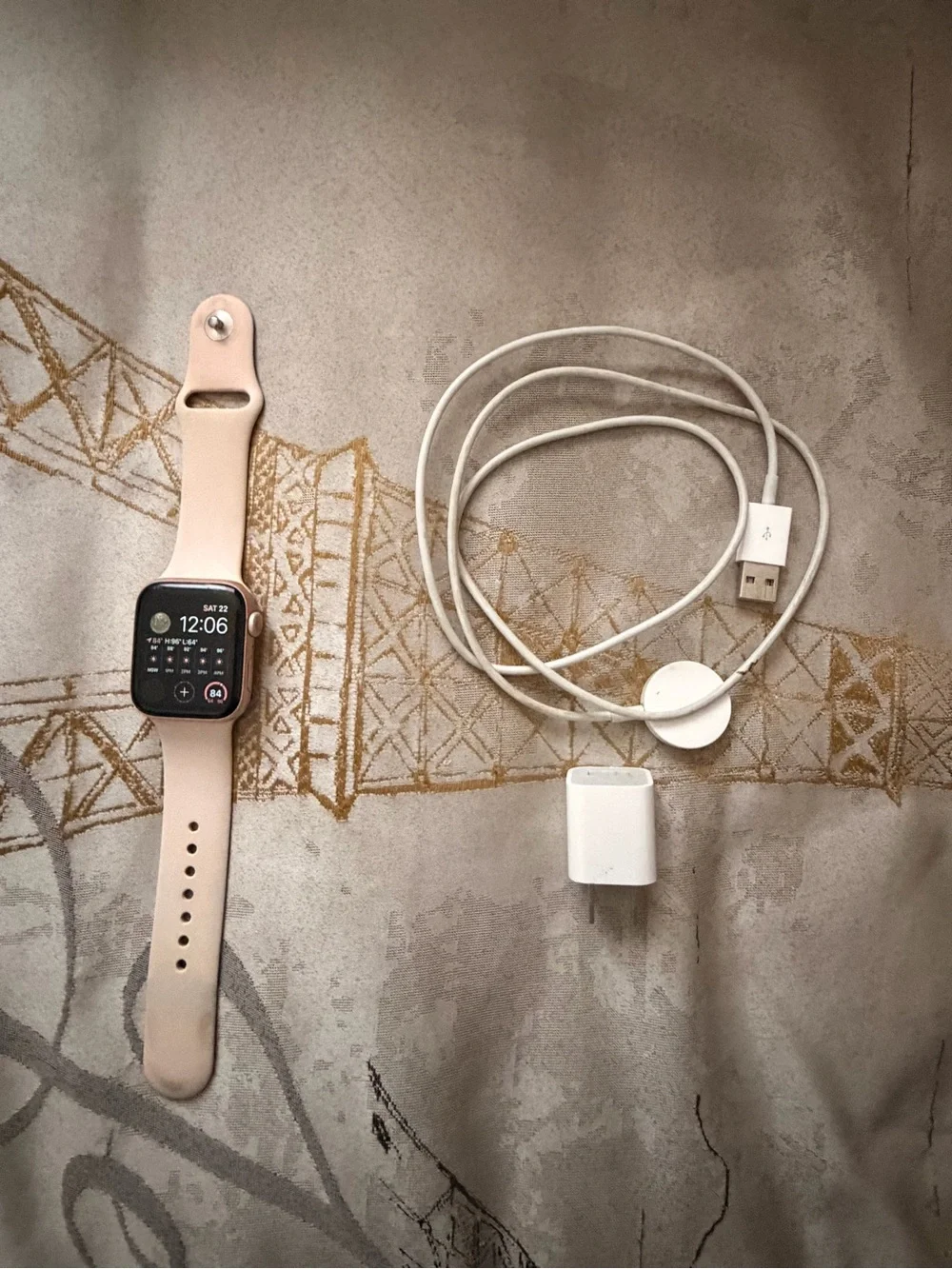 Apple Watch Series 5 44MM - Pink Sand Sport Band